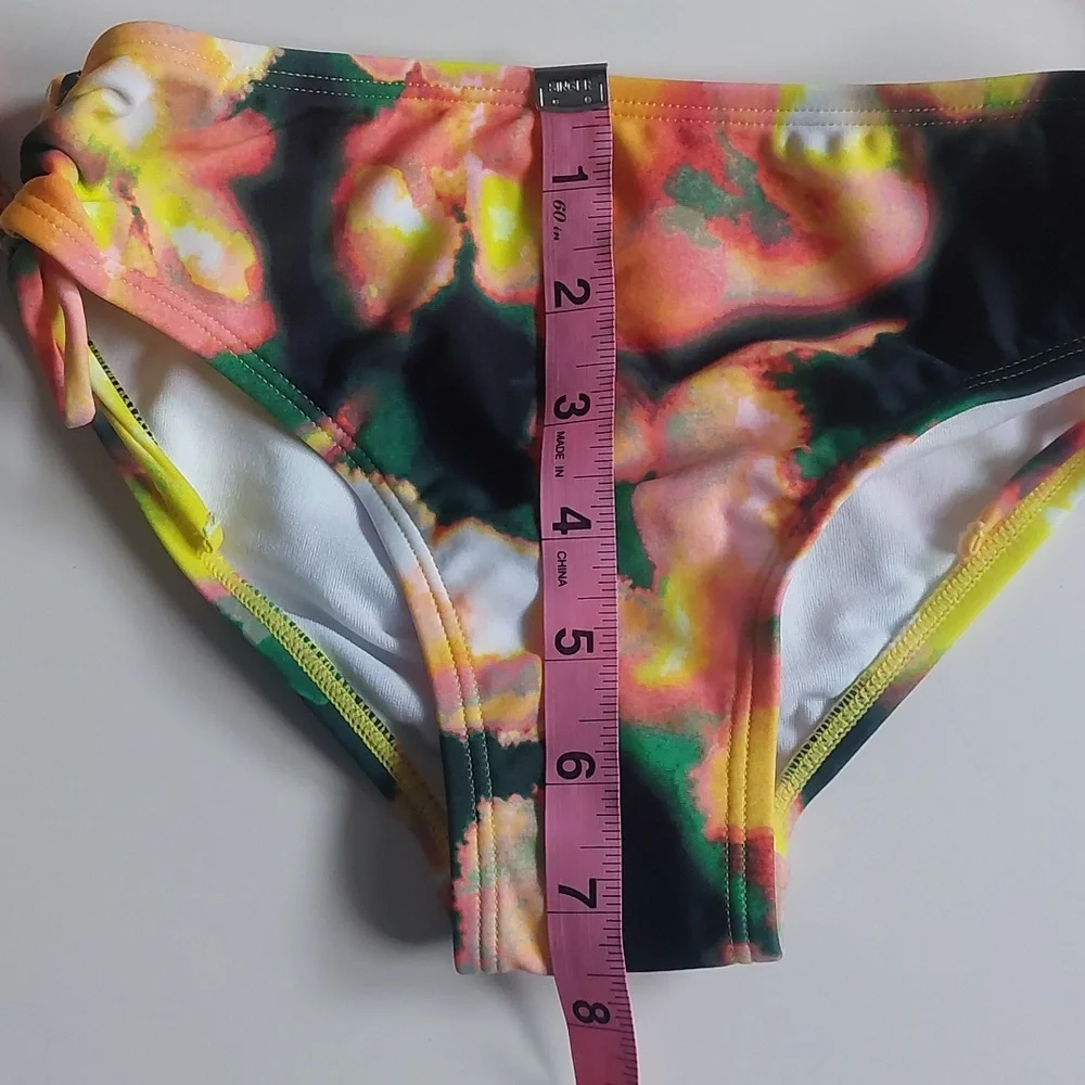 Kanu surf  Girls beach tropical Reef set two piece black Yellow‎ size 10